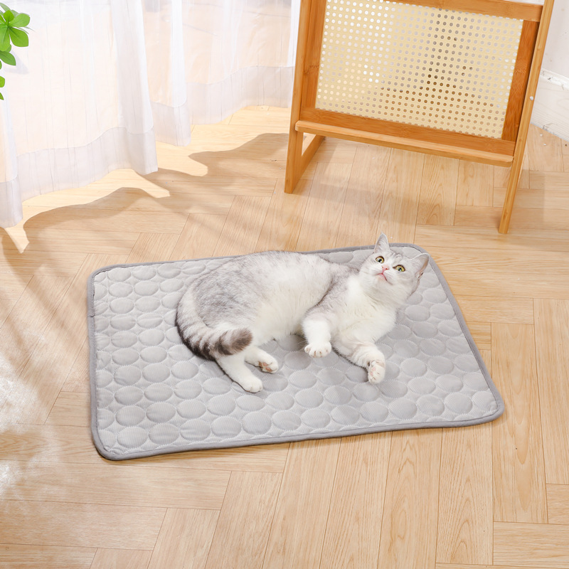 Köpekler ve Kediler için Yazlı - Cooling Blanket Hot Sleepers incelemesi ve fiyatı